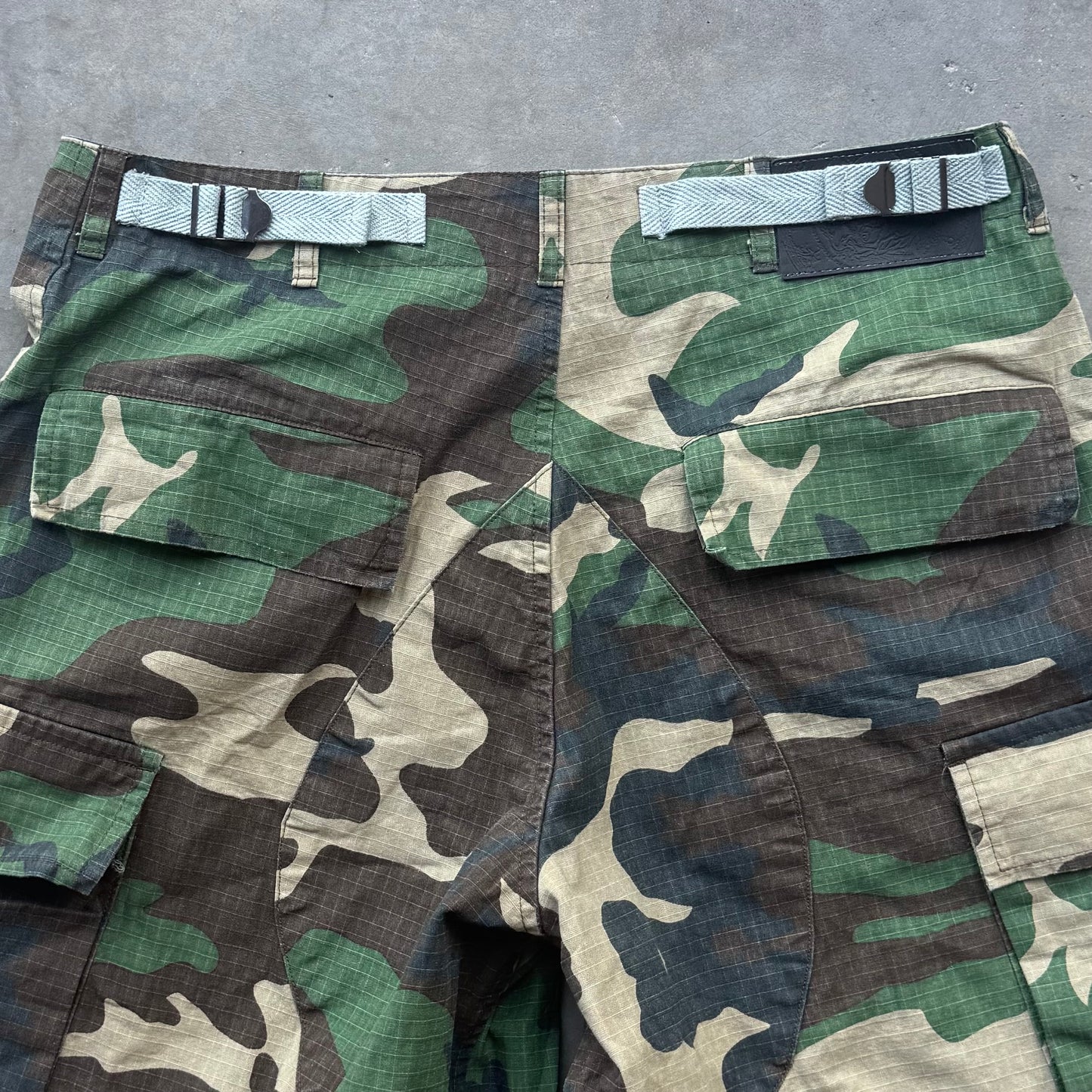 SEEKER SHORTS [RIPSTOP CAMO]
