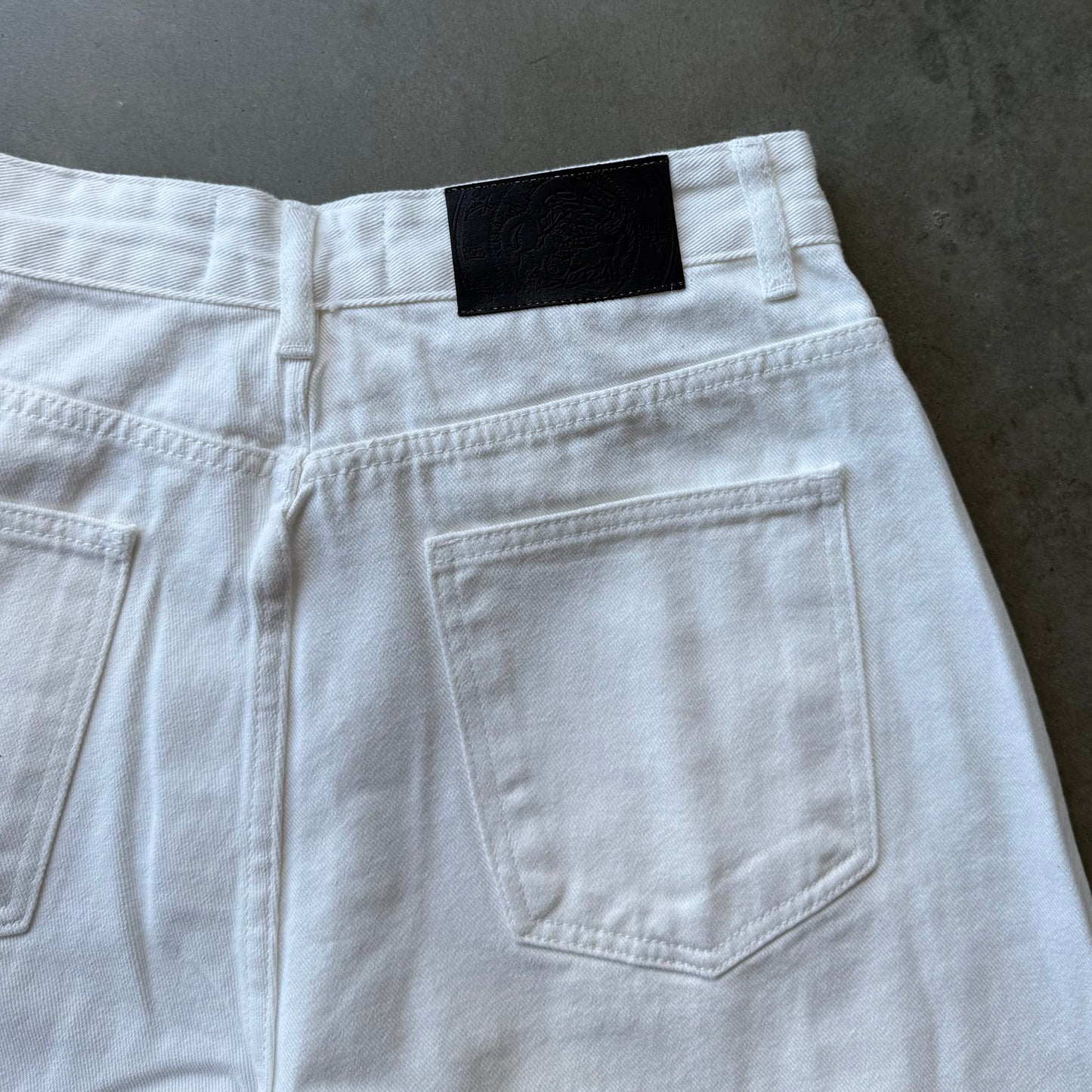 EVANESCENT CUTOFFS [WHITE]