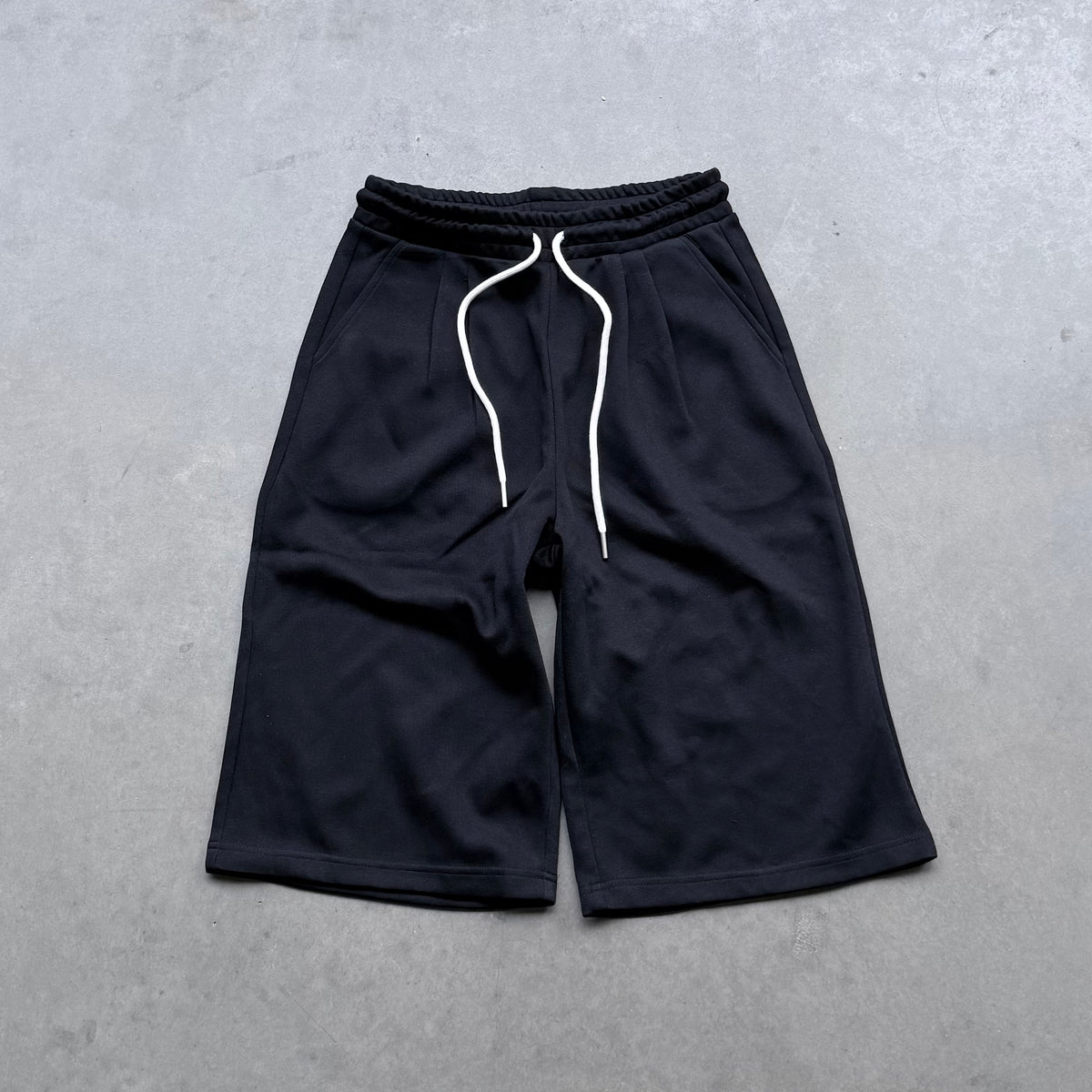 LOUNGE SHORTS [NOIR]