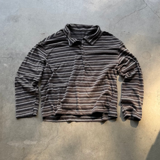 COLLARED ARC HENLEY [STRIPED GRAY]