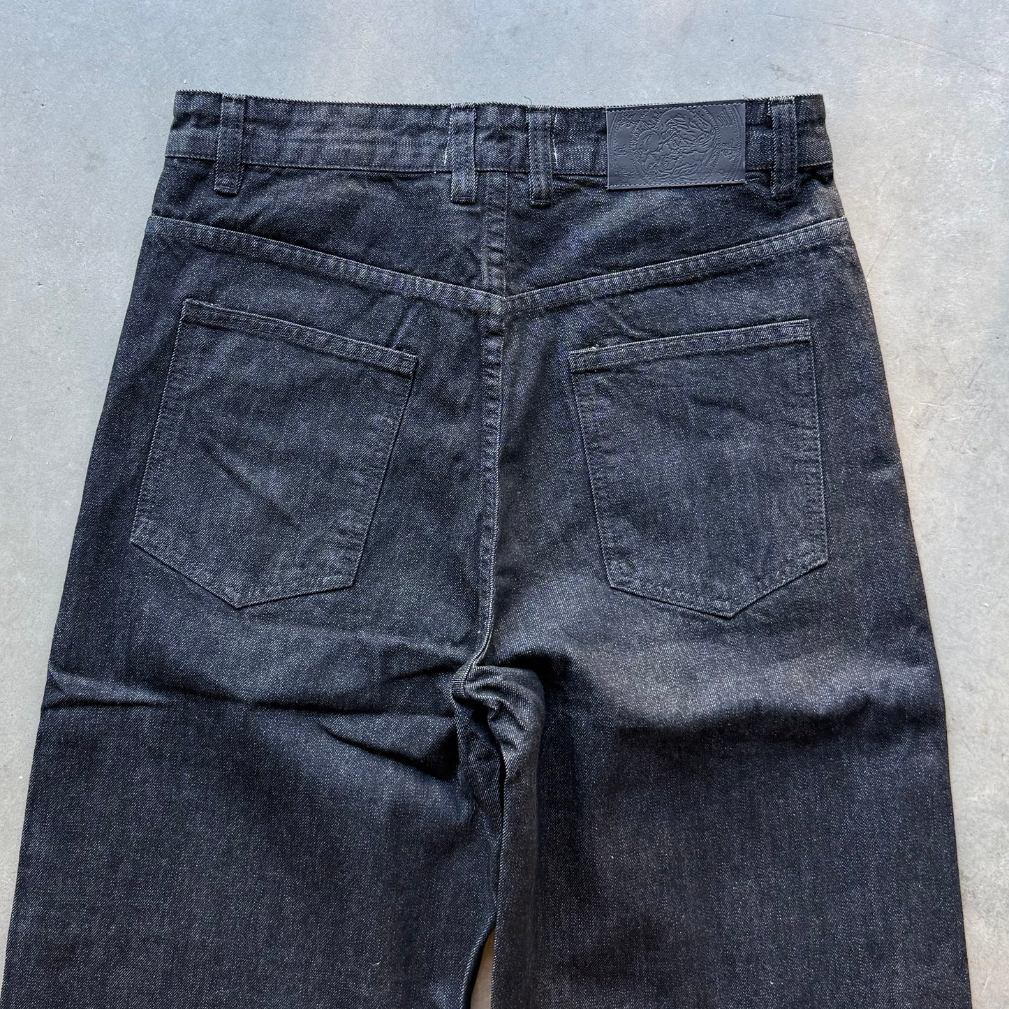 LOCK-CUFF SELVEDGE DENIM [UNIFORM BLACK]