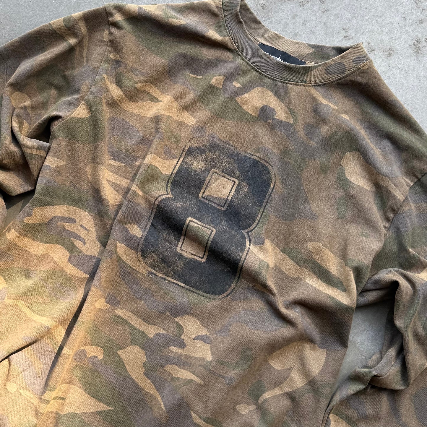 "LUCKY 8" LONGSLEEVE [FOREST CAMO]