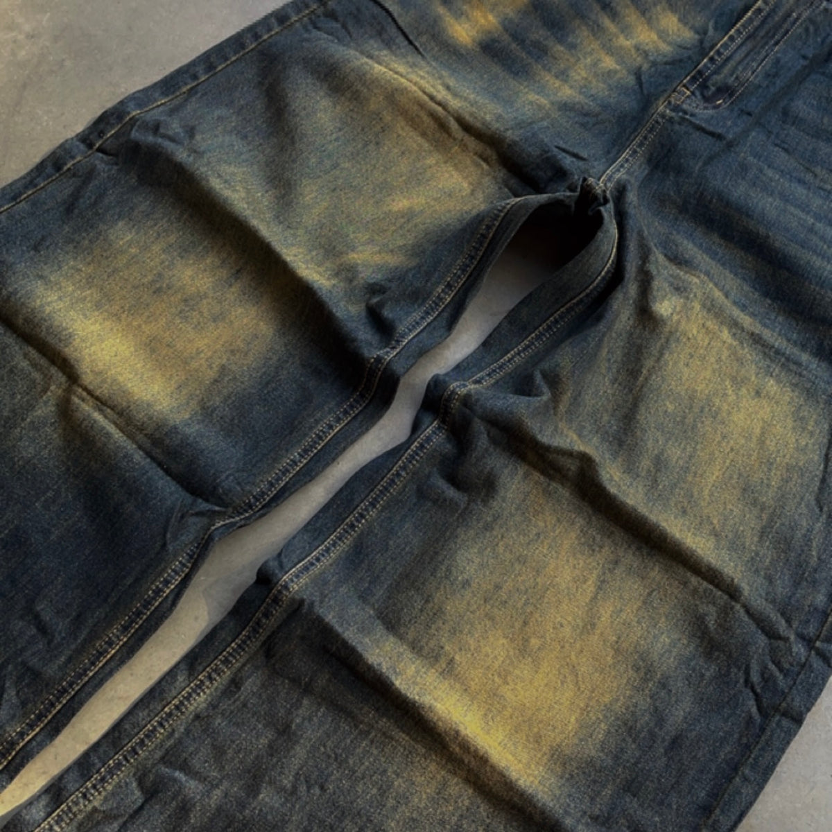 EVANESCENT JEANS [OLD BLUE]