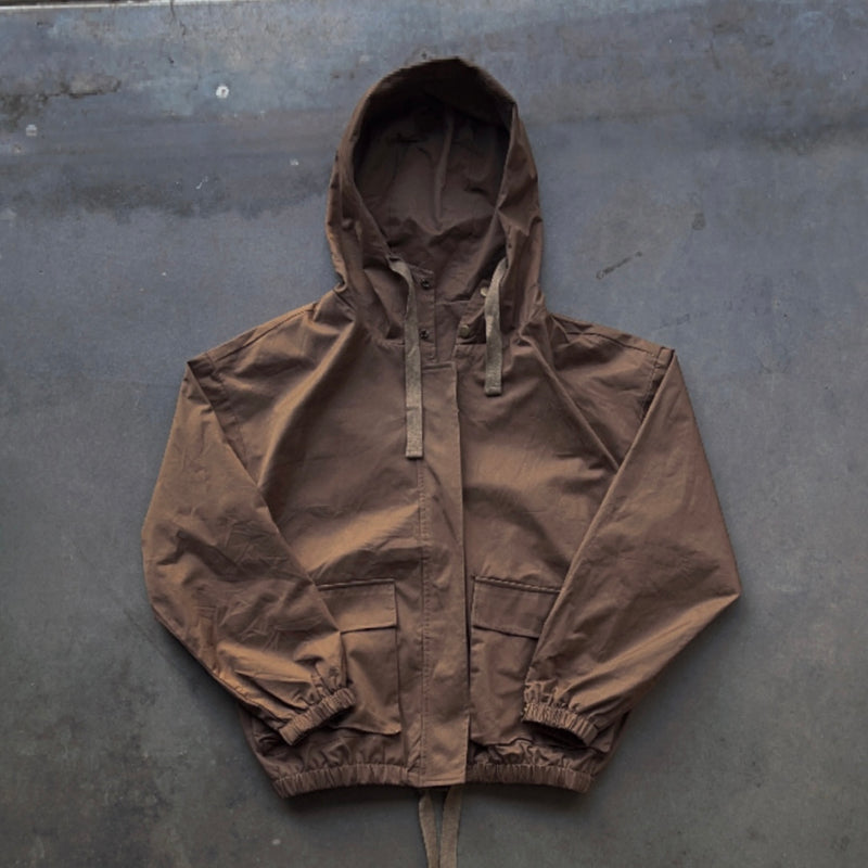 BUTTONED WINDBREAKER [MOCHA]