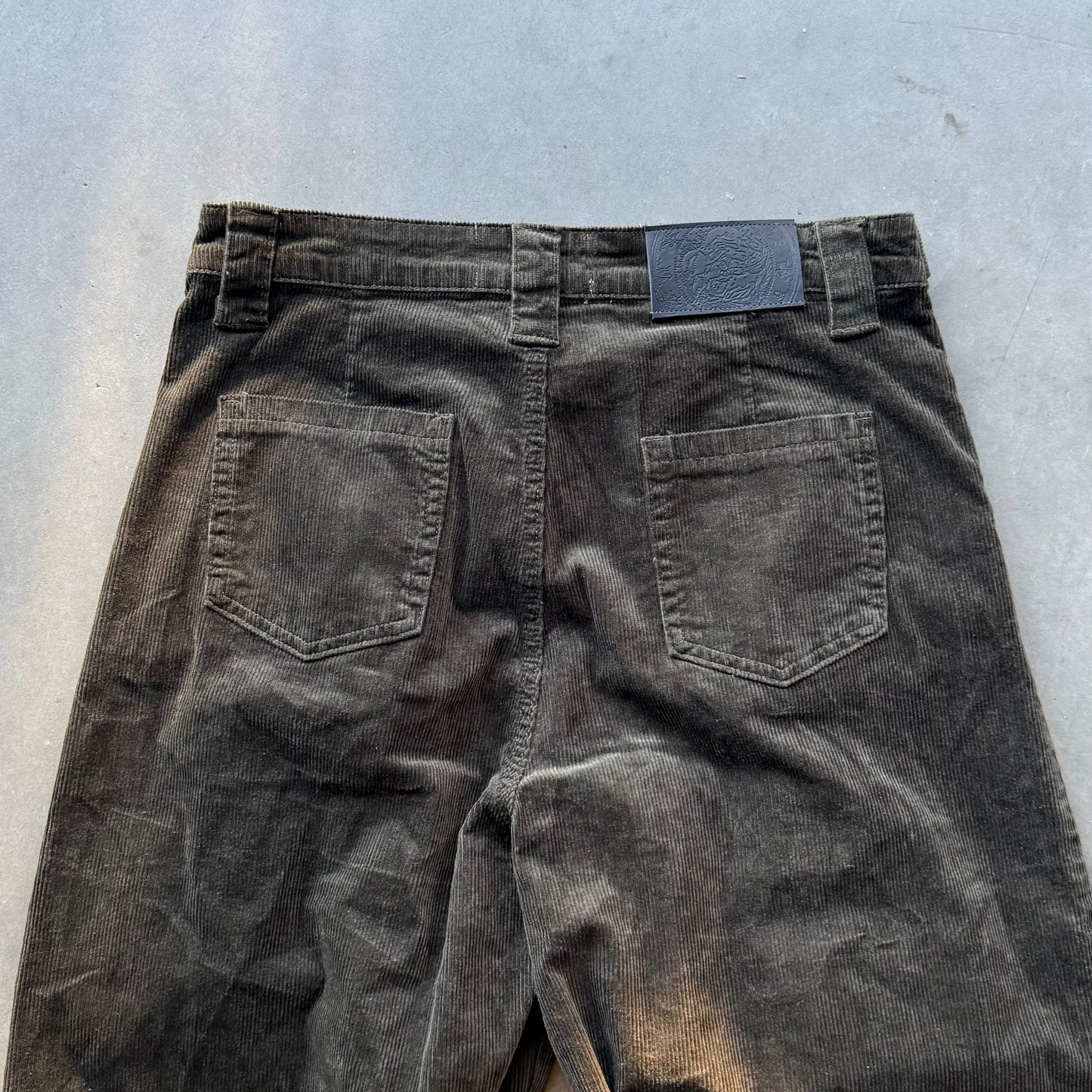 SNAP CORDUROYS [DARK OLIVE]