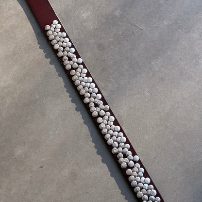 DRAGONSCALE STUDDED BELT [BURNT CRIMSON]