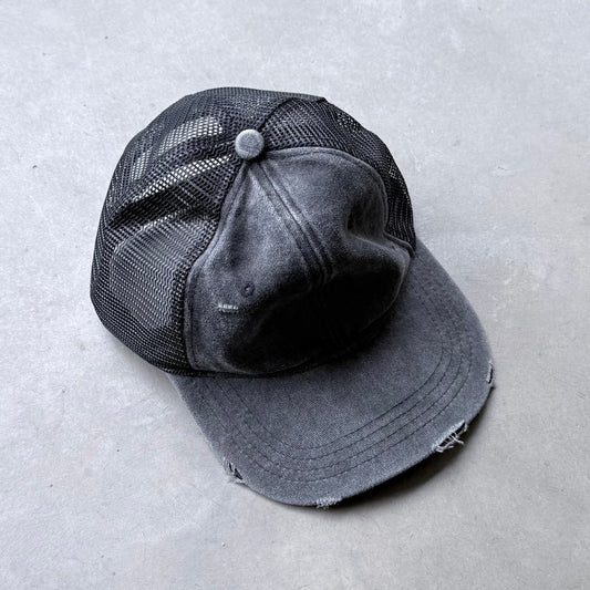 BEAT TRUCKER HAT [CHARCOAL]