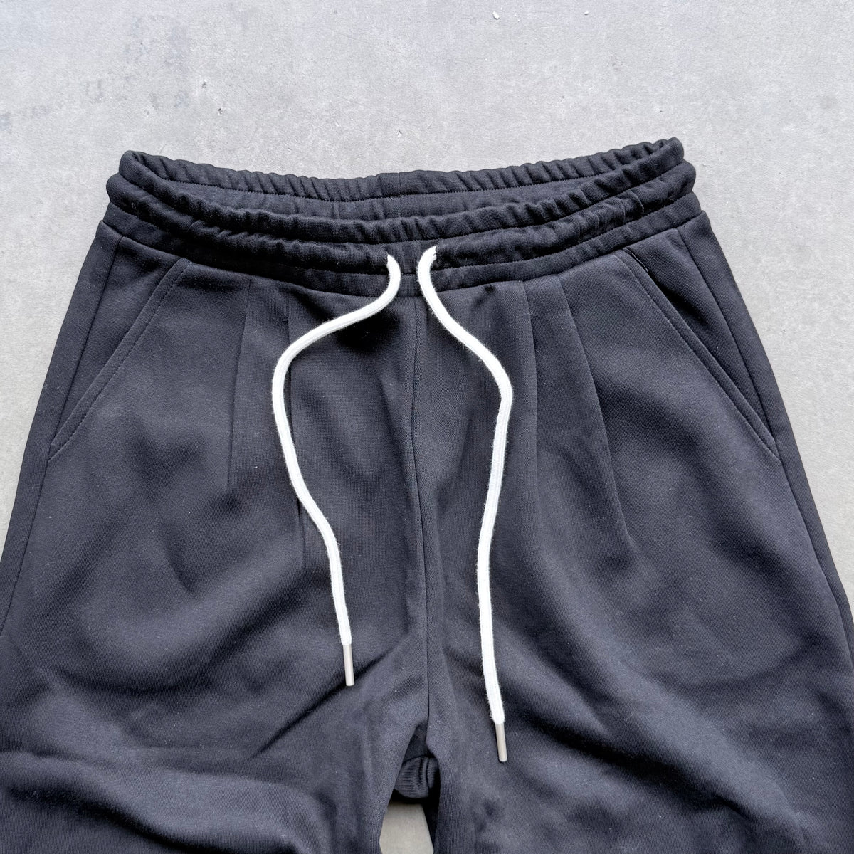 LOUNGE SHORTS [NOIR]